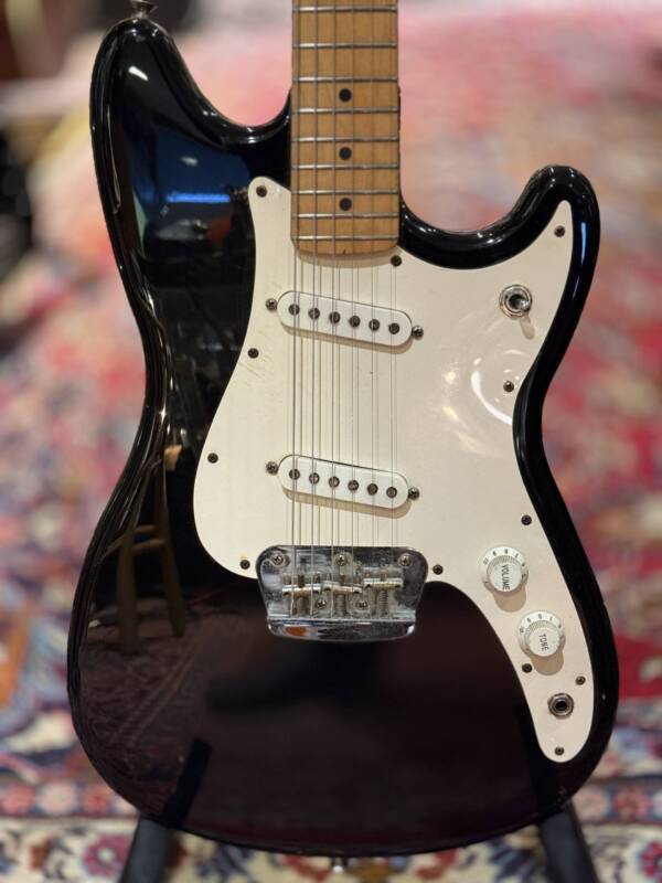 Fender Duo Sonic