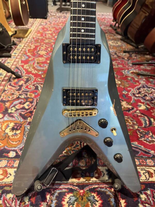 Gibson V2