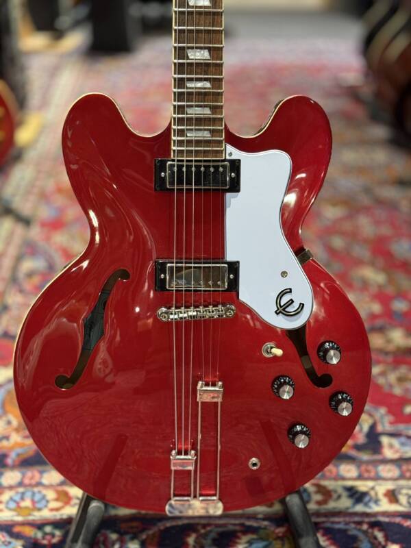 Epiphone Riviera