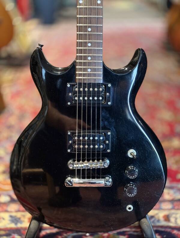 Ibanez GiO GAX30
