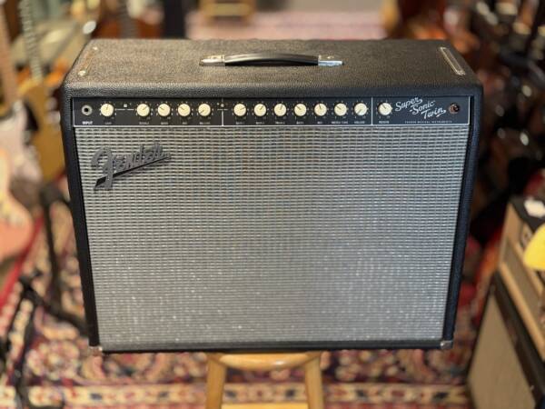 Fender Supersonic 100 Twin with Foot Switch